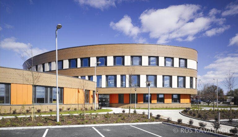 Szpital i poradnia psychiatryczna Dublin, Irlandia — Rorsa — projekt Projecta Sp. z o.o.